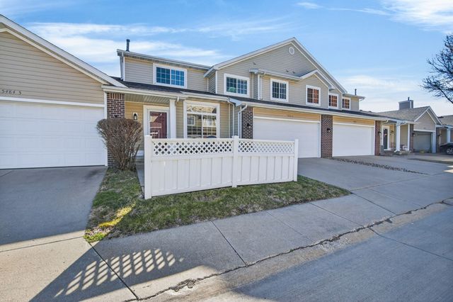 5484 Longview Court 6, Johnston, IA 50131