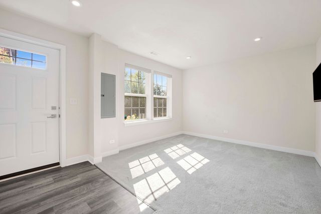 10617 Owain Way, Orland Park, IL 60462