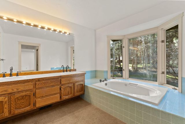 20375 SE Big Bear Court, Bend, OR 97702