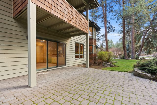 20375 SE Big Bear Court, Bend, OR 97702