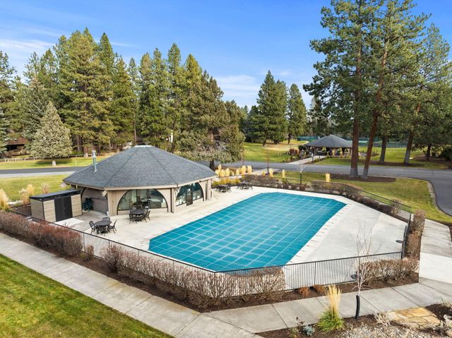 20375 SE Big Bear Court, Bend, OR 97702