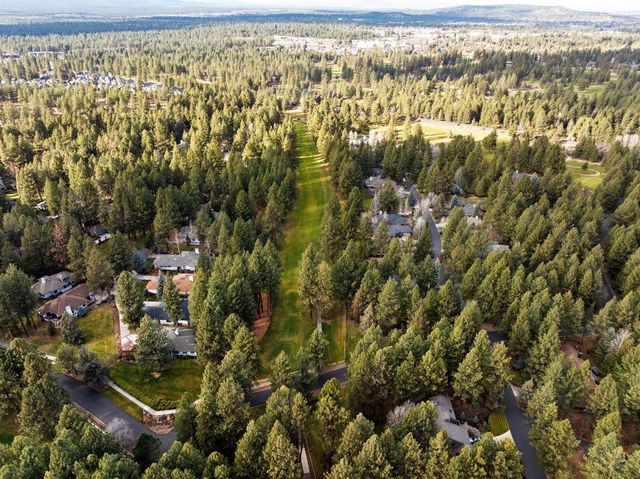 20375 SE Big Bear Court, Bend, OR 97702