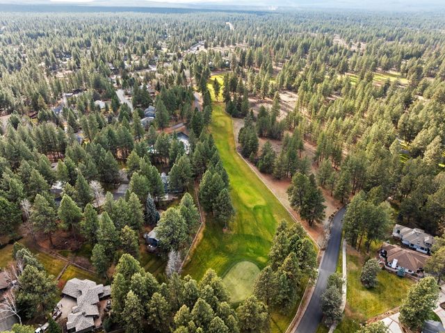 20375 SE Big Bear Court, Bend, OR 97702