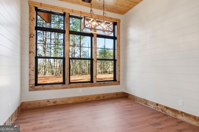 8165 Bridge Creek Road, Tiger, GA 30576