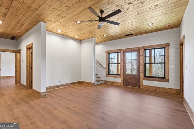 8165 Bridge Creek Road, Tiger, GA 30576