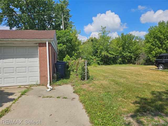 1838 Tebo Stree NE Tebo Street, Flint, MI 48503