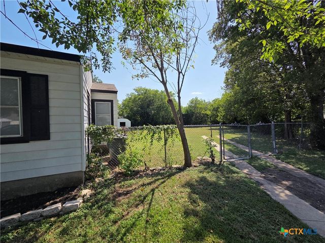 913 Bowie Court, Temple, TX 76501