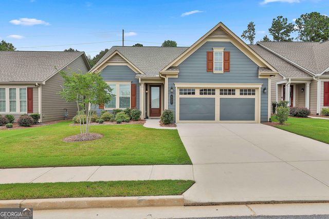 527 Hazelnut Drive, Peachtree City, GA 30269