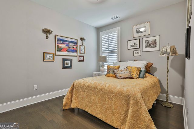 527 Hazelnut Drive, Peachtree City, GA 30269