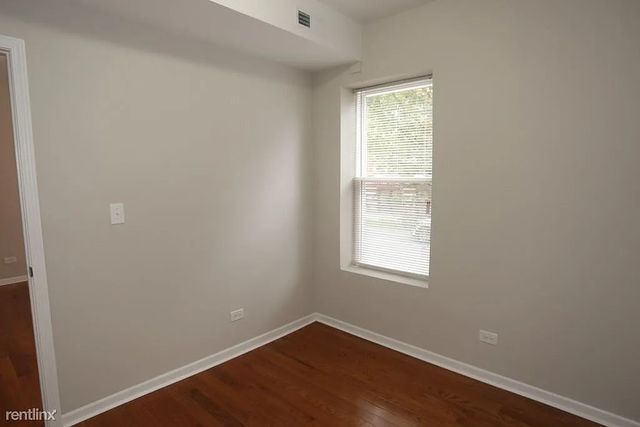 3916 W Altgeld Street 1, Chicago, IL 60647