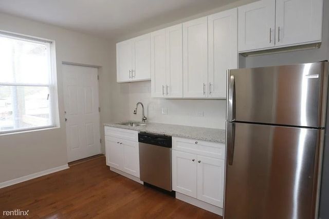 3916 W Altgeld Street 1, Chicago, IL 60647