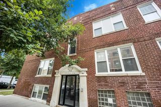 3916 W Altgeld Street 1, Chicago, IL 60647