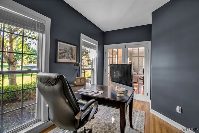 9 Winterhall Road, Orchard Park, NY 14127