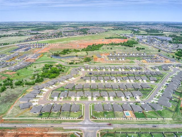 12509 Dolche Vita Drive, Yukon, OK 73099