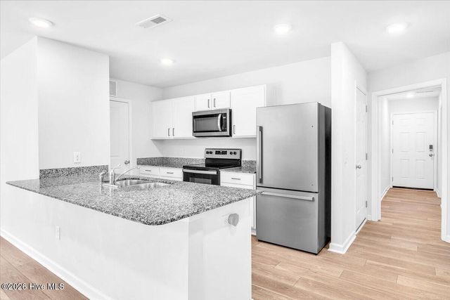 2170 Bayside Drive SW, Supply, NC 28462