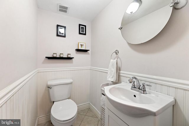 1742 TUSTIN STREET, Philadelphia, PA 19152