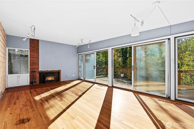 12117 SE 26th Street, Bellevue, WA 98005