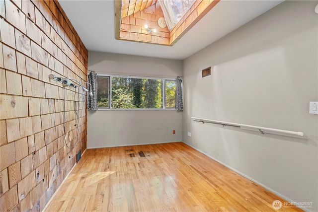 12117 SE 26th Street, Bellevue, WA 98005