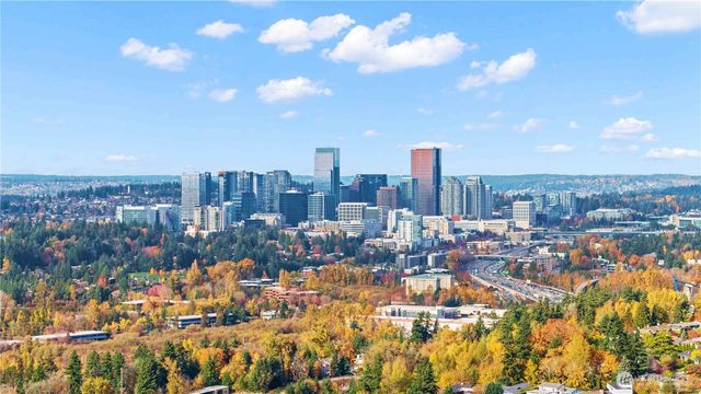 12117 SE 26th Street, Bellevue, WA 98005