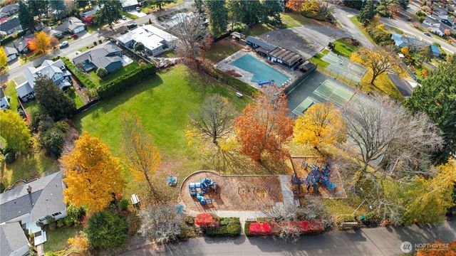 12117 SE 26th Street, Bellevue, WA 98005