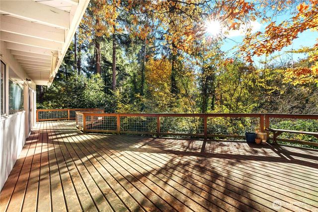 12117 SE 26th Street, Bellevue, WA 98005