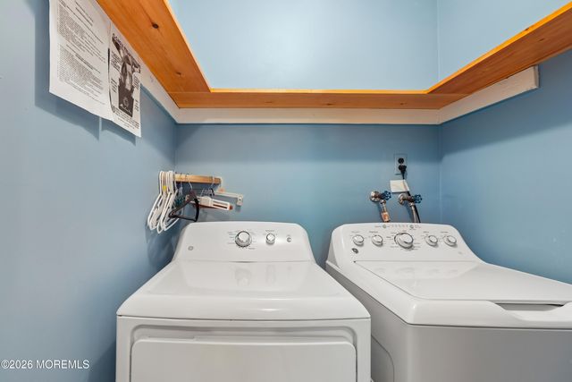 791 Hudson Parkway, Whiting, NJ 08759