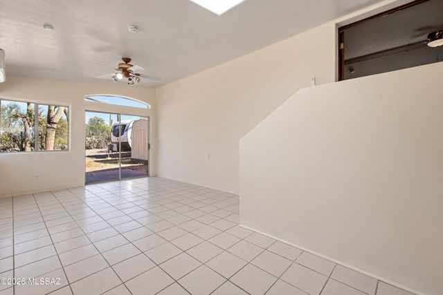 6221 N Van Ark Road, Tucson, AZ 85743