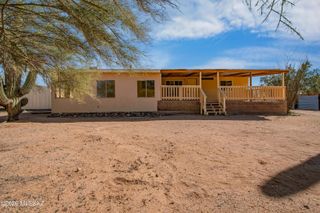 6221 N Van Ark Road, Tucson, AZ 85743