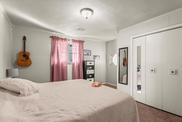 211 8th Street, Levelland, TX 79336