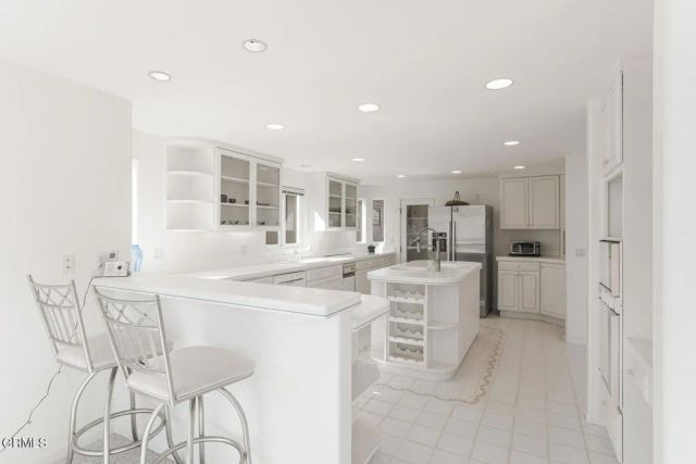 5331 Wavecrest Way, Oxnard, CA 93035