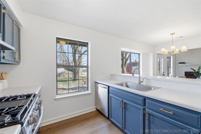 303 N Joanna Street, Catoosa, OK 74015