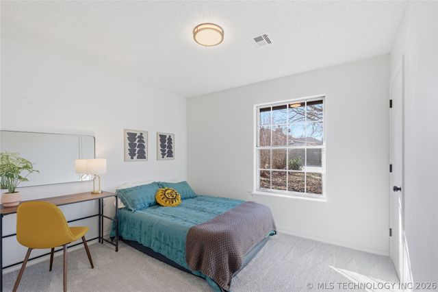 303 N Joanna Street, Catoosa, OK 74015