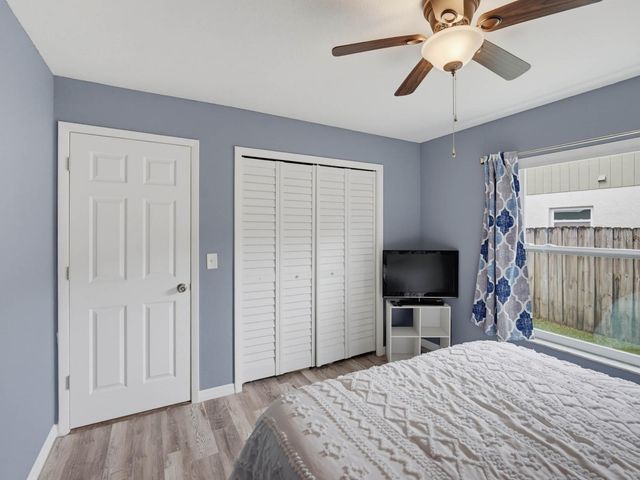 2988 PINEWOOD RUN, Palm Harbor, FL 34684