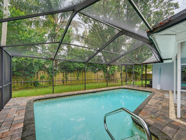 2988 PINEWOOD RUN, Palm Harbor, FL 34684