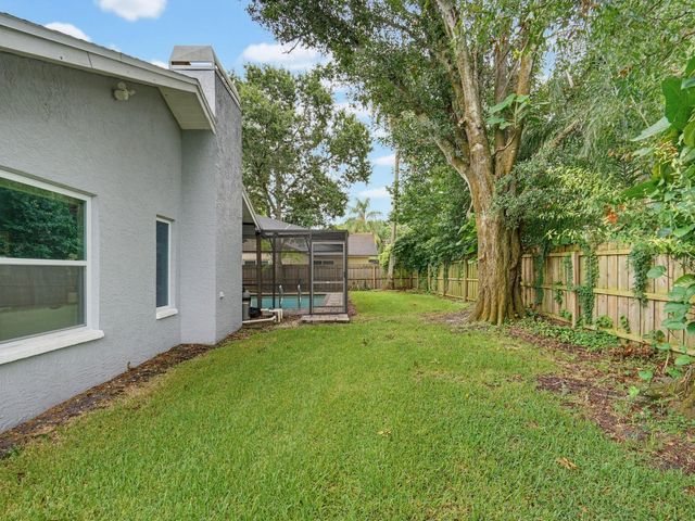 2988 PINEWOOD RUN, Palm Harbor, FL 34684