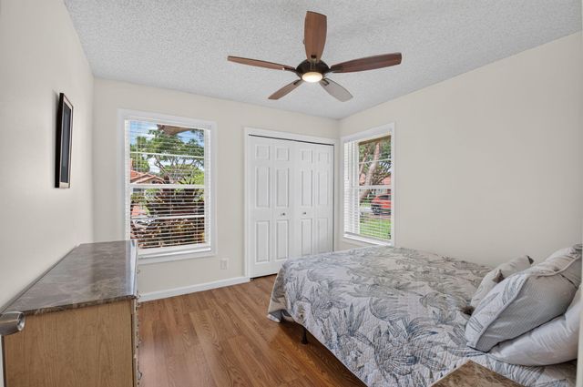 6427 Pointe Pleasant Circle, Delray Beach, FL 33484