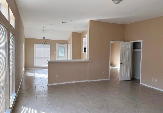 2107 Castle Gardens Lane, Katy, TX 77449