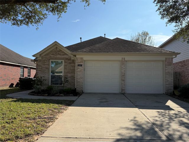 2107 Castle Gardens Lane, Katy, TX 77449