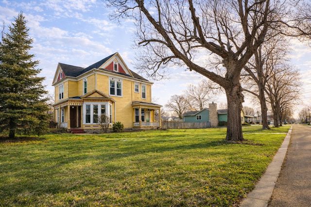 1103 26th Street, Marion, IA 52302