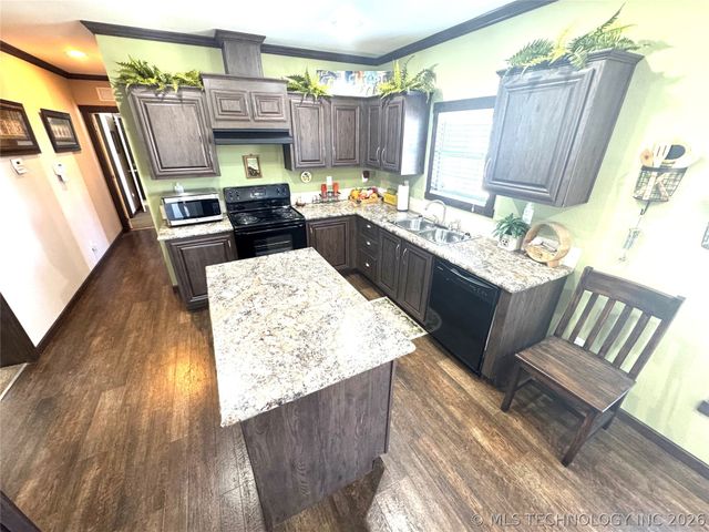 116659 4241 Road, Eufaula, OK 74432