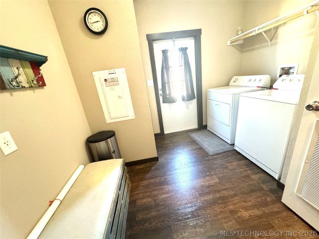 116659 4241 Road, Eufaula, OK 74432