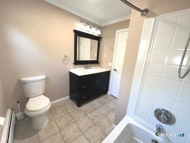 97 Country Hill Road 97, Naugatuck, CT 06770