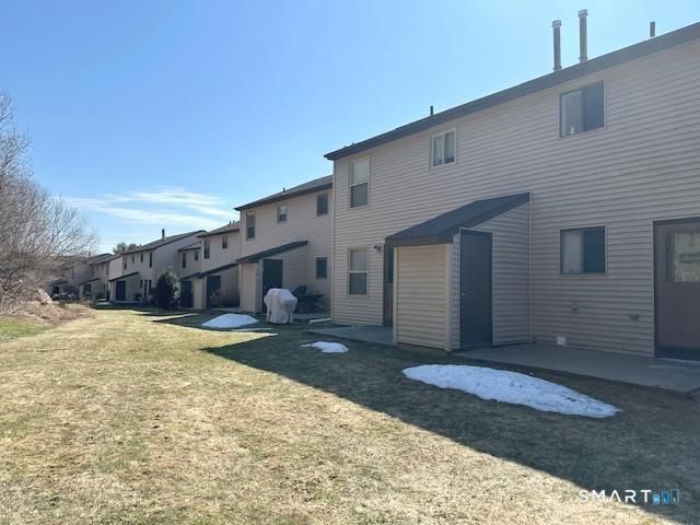 97 Country Hill Road 97, Naugatuck, CT 06770