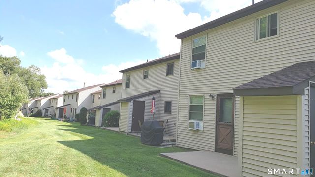 97 Country Hill Road 97, Naugatuck, CT 06770