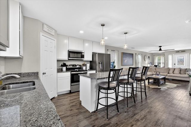 105 Brooks Street, Terrell, TX 75160