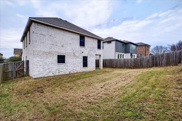 105 Brooks Street, Terrell, TX 75160