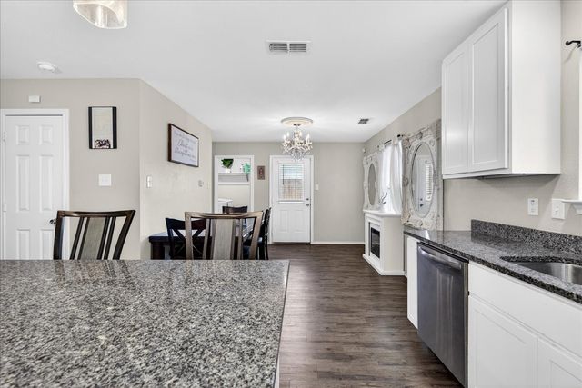 105 Brooks Street, Terrell, TX 75160