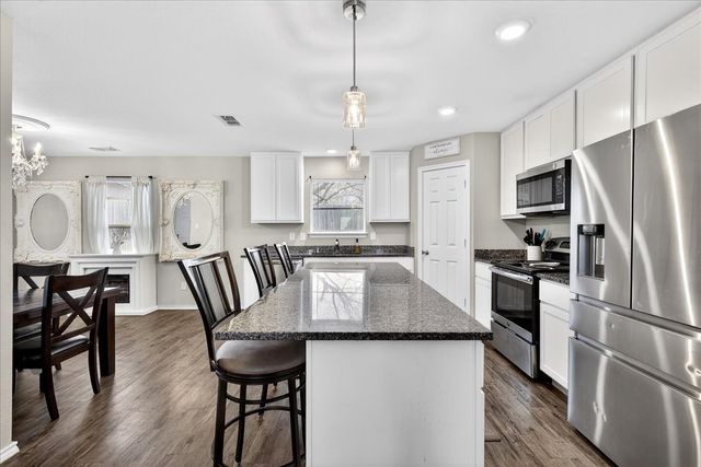 105 Brooks Street, Terrell, TX 75160