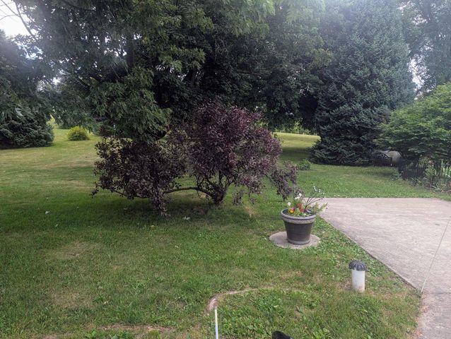 438 FOREST LN, Shoemakersville, PA 19555