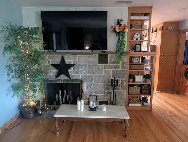 438 FOREST LN, Shoemakersville, PA 19555